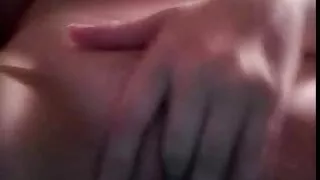 Ướt kitty chảy phim xet thiet minh khi quan hệ tình dục với bạn trai của cô làm tình
