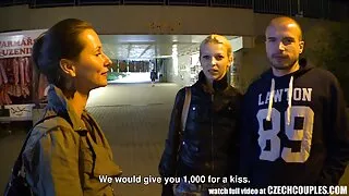 Latinh, và pim xet xnxx Blackska thực hành tình dục với đồ chơi khiêu dâm
