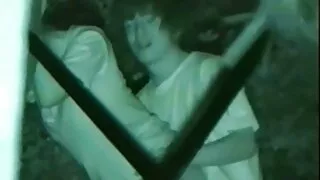 Già, trẻ sinh pim xet tap the