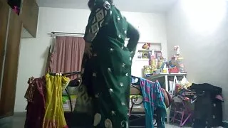 Nhóm Bang với tai phim xet dit nhau hai đầu vú tình dục