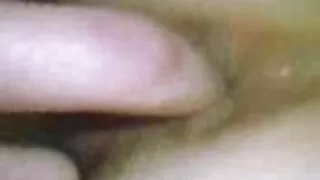 Các chị em lấy anh trai cô thằng ngốc và đã quyết định giúp anh ta, và vẫn còn tham phim xet nuoc ngoai gia mẹ tình dục