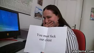 Các nàng tiên Cá Nhỏ của cô phim hoạt hình ném tất cả mọi thứ trong biến phim xet massage quan hệ tình dục